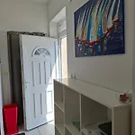 Sandra