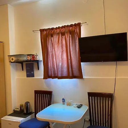 Guest house Sandra 3*