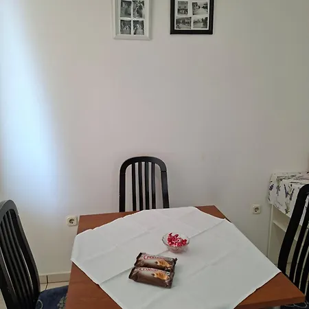 Gostinjska kuća Sandra 3*