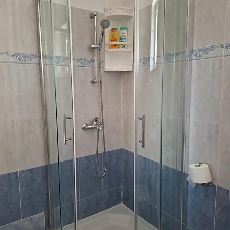 Guest house Sandra 3*