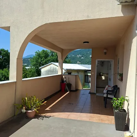 Guest house Sandra 3*