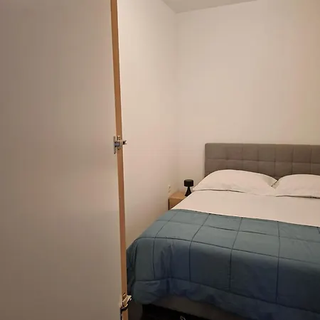 Sandra Gostinjska kuća 3*