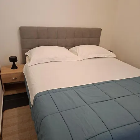 Sandra Gostinjska kuća Matulji