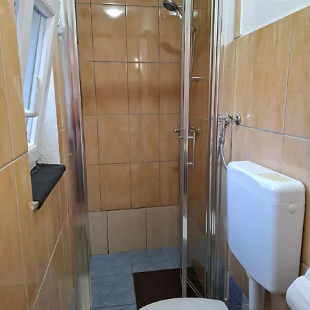 Gostinjska kuća Sandra